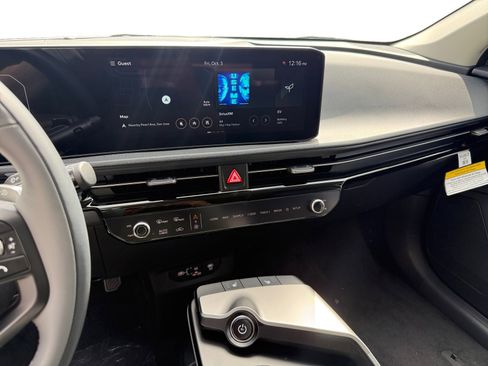 New 2025 Kia EV6 Light w/ Light LR Technology Package image 12
