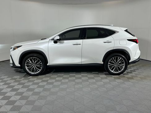 Used 2022 Lexus NX 350 AWD w/ Luxury Package image 2