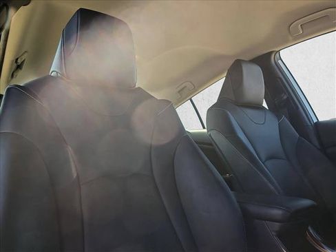 Used 2020 Toyota Prius Prime Limited FWD image 20