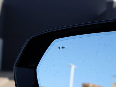 Used 2021 GMC Yukon SLT w/ SLT Premium Package image 27