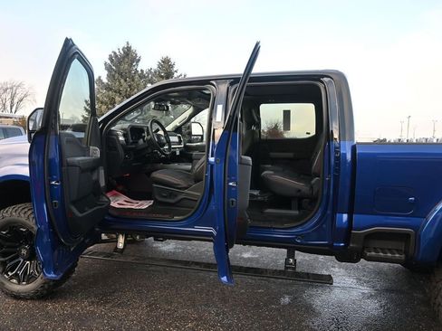 New 2026 Ford F250 Lariat w/ Black Appearance Package AWD/4WD image 39