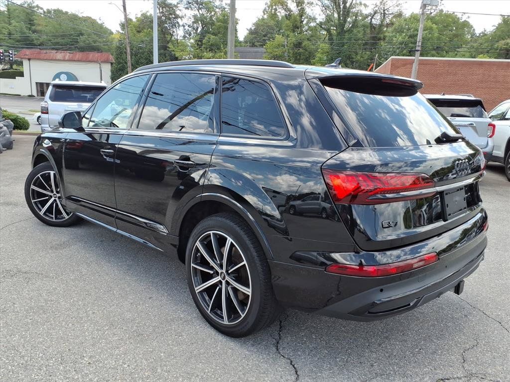 Used 2023 Audi Q7 3.0T Premium Plus AWD/4WD image 6