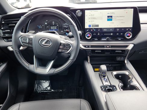 Certified 2025 Lexus RX 350h image 16