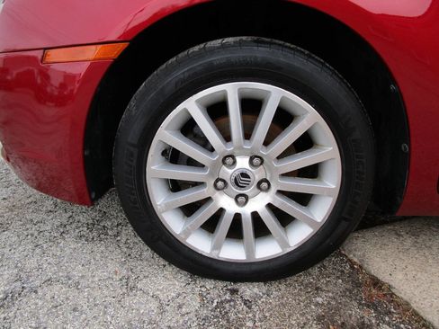 Used 2009 Mercury Milan Premier image 9