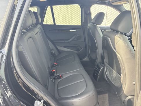 Used 2021 BMW X1 sDrive28i w/ Premium Package image 12