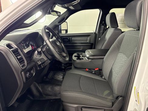 New 2026 RAM 4500 Tradesman RWD image 22