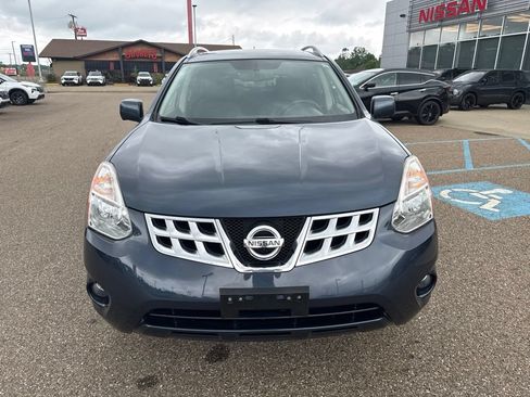 Used 2013 Nissan Rogue SL AWD/4WD image 2