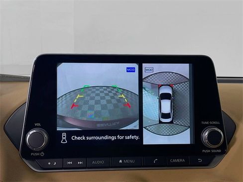 New 2025 Nissan Sentra SV image 10