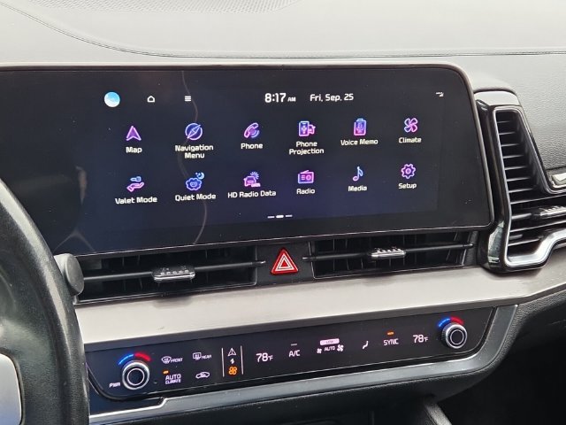 Used 2023 Kia Sportage EX FWD image 21