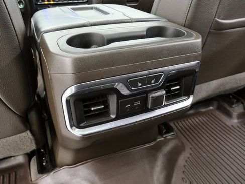 Used 2020 GMC Sierra 1500 Denali w/ Denali Ultimate Package AWD/4WD image 22