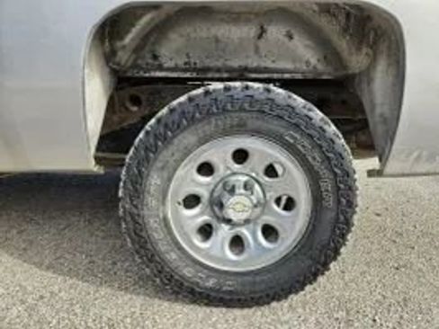 Used 2012 Chevrolet Silverado 1500 LS image 12