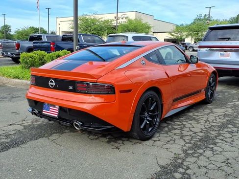 Used 2024 Nissan Z Performance w/ Heritage Edition RWD image 7