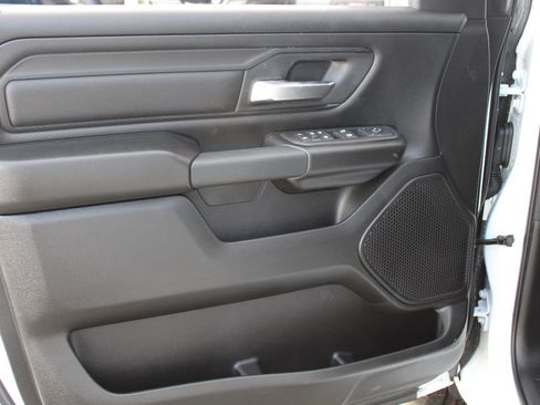 New 2026 RAM 1500 Express image 9