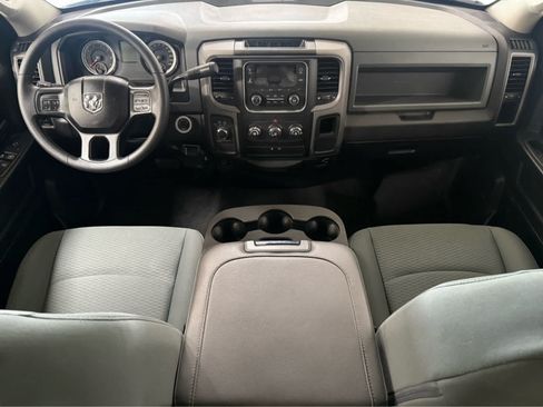 Used 2018 RAM 1500 ST w/ SXT Appearance Group AWD/4WD image 17