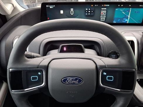 Certified 2025 Ford Expedition Max Active image 20