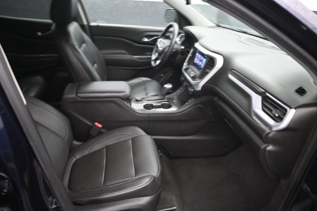 Used 2017 GMC Acadia SLT FWD image 10