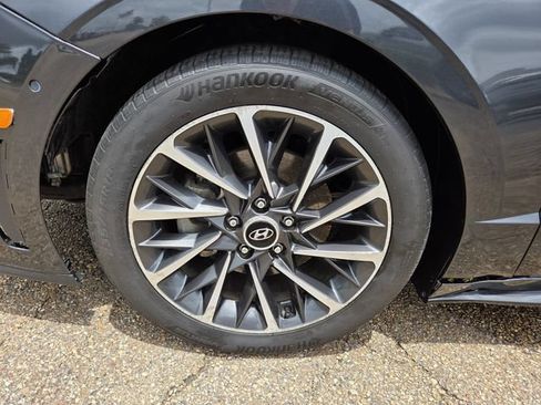 Used 2022 Hyundai Sonata Limited FWD image 26