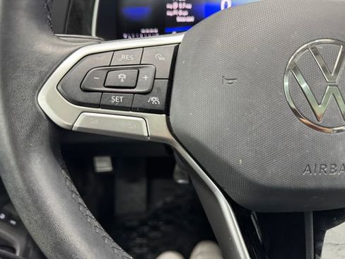 Used 2024 Volkswagen Jetta SE image 21