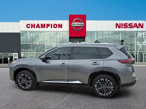 New 2026 Nissan Rogue Platinum w/ Platinum Premium Package image 4