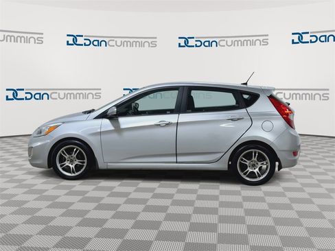 Used 2015 Hyundai Accent Sport image 5