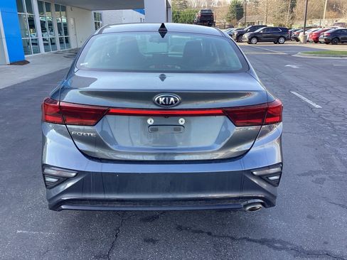 Used 2019 Kia Forte LXS image 3