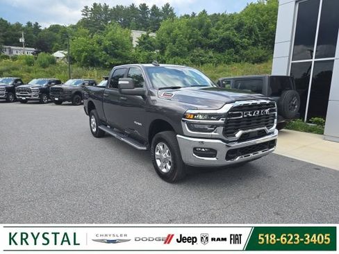 Used 2025 RAM 2500 Big Horn AWD/4WD image 1