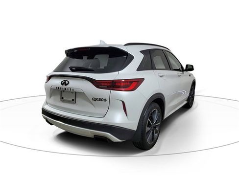Certified 2024 INFINITI QX50 Sport image 4