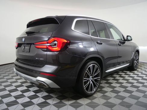 Used 2024 BMW X3 sDrive30i w/ Convenience Package w/ZPA image 3