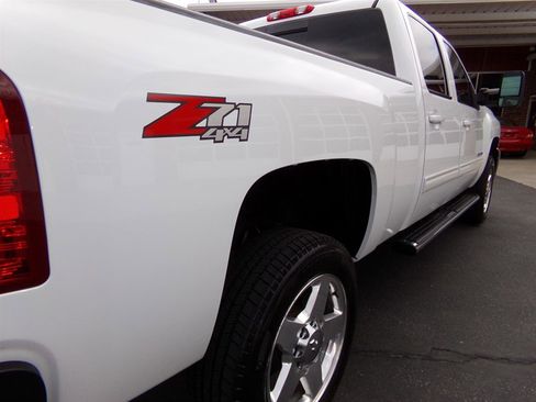 Used 2012 Chevrolet Silverado 2500 LTZ w/ LTZ Plus Package image 9