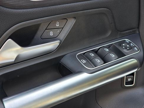 New 2026 Mercedes-Benz GLA 250 4MATIC image 34