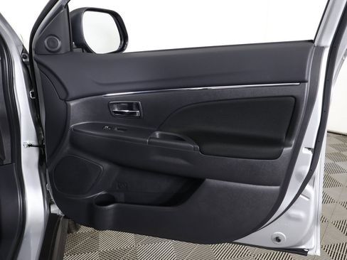 Used 2024 Mitsubishi Outlander Sport LE image 20