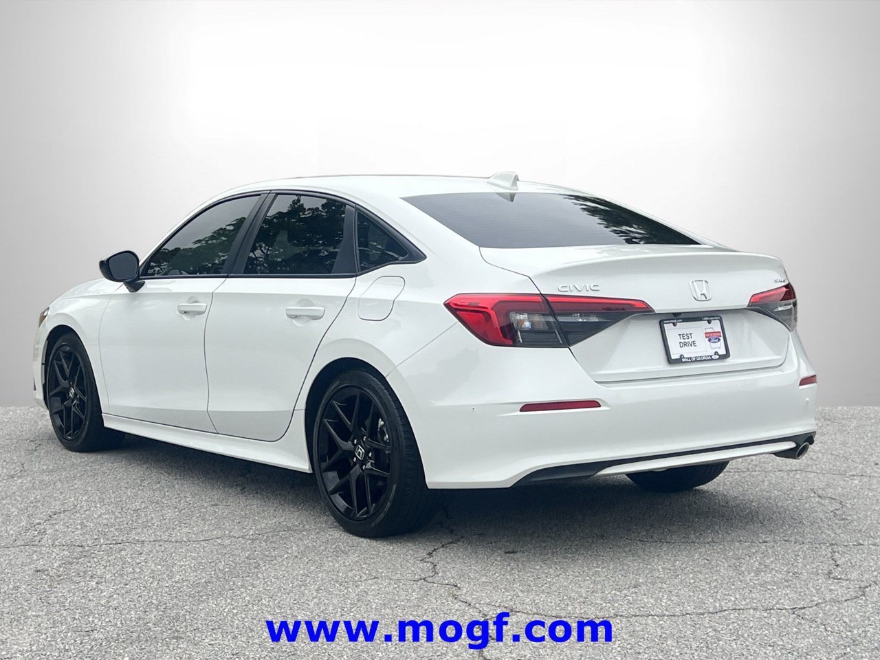 Used 2024 Honda Civic Sport image 2