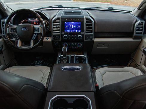 Used 2020 Ford F150 Limited w/ Trailer Tow Package image 40