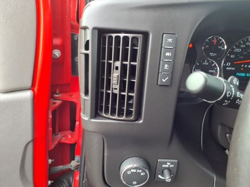 Used 2019 Chevrolet Express 2500 LS w/ Driver Convenience Package image 16