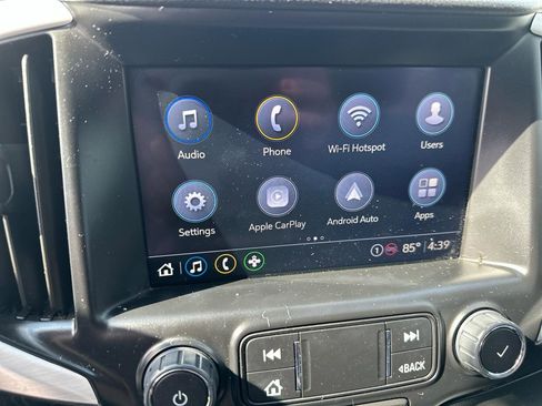 Used 2023 GMC Terrain SLT image 48