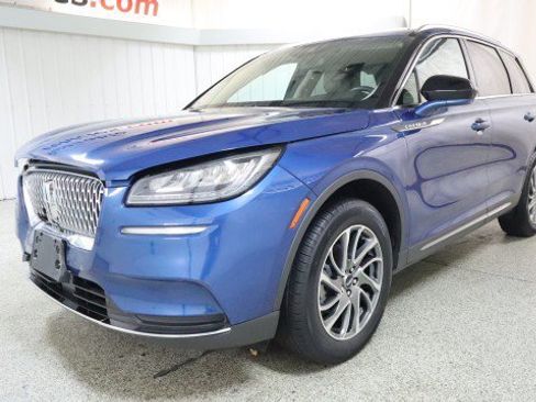 Used 2021 Lincoln Corsair AWD w/ Equipment Group 101A image 2