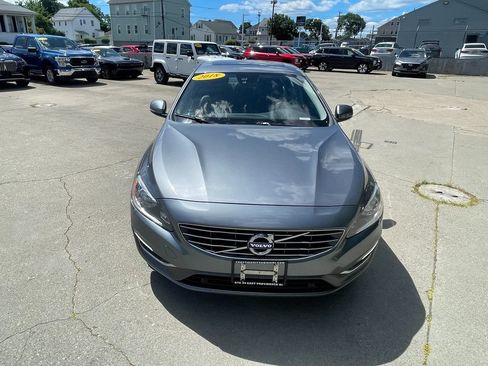 Used 2018 Volvo S60 T5 Inscription AWD/4WD image 3