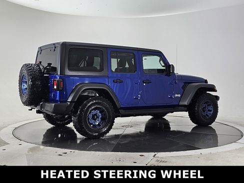 Used 2018 Jeep Wrangler Unlimited Sport S image 3