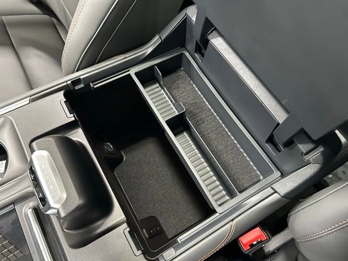 New 2025 Ford Expedition Max Active image 25