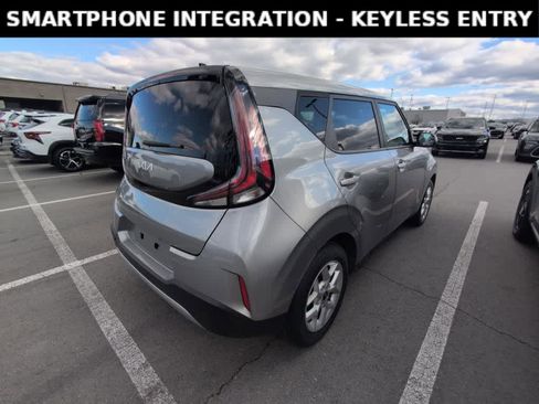 Certified 2024 Kia Soul LX w/ Option Group 015 image 4