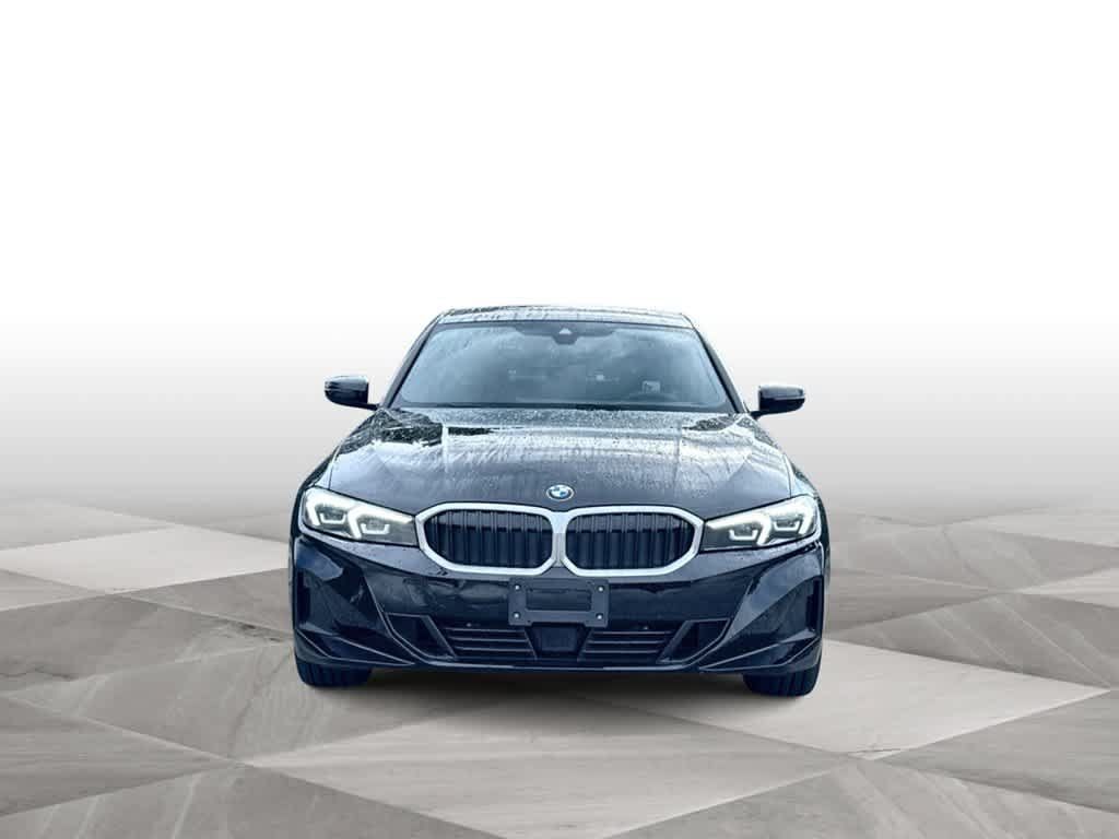 Used 2026 BMW 330i xDrive Sedan AWD/4WD image 3