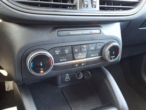 Certified 2025 Ford Escape Active image 22