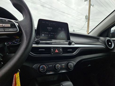 Used 2024 Kia Forte LXS FWD image 16