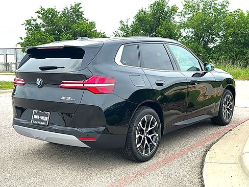 New 2026 BMW X3 xDrive30i w/ Premium Package AWD/4WD image 8