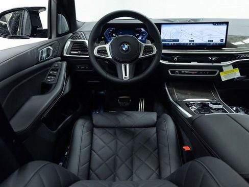 New 2026 BMW X5 M60i image 4