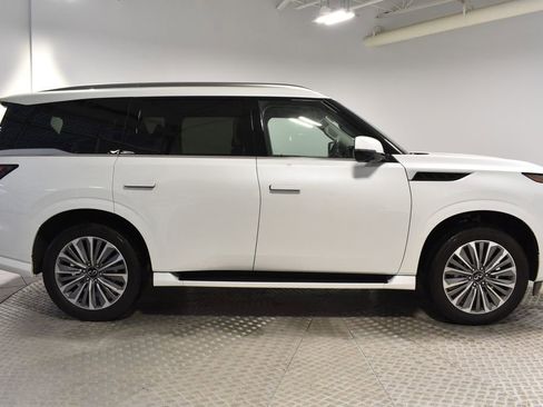 New 2026 INFINITI QX80 Luxe w/ Cargo Package image 7