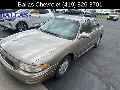 Used 2002 Buick Le Sabre Custom w/ Prestige Pkg FWD image 1