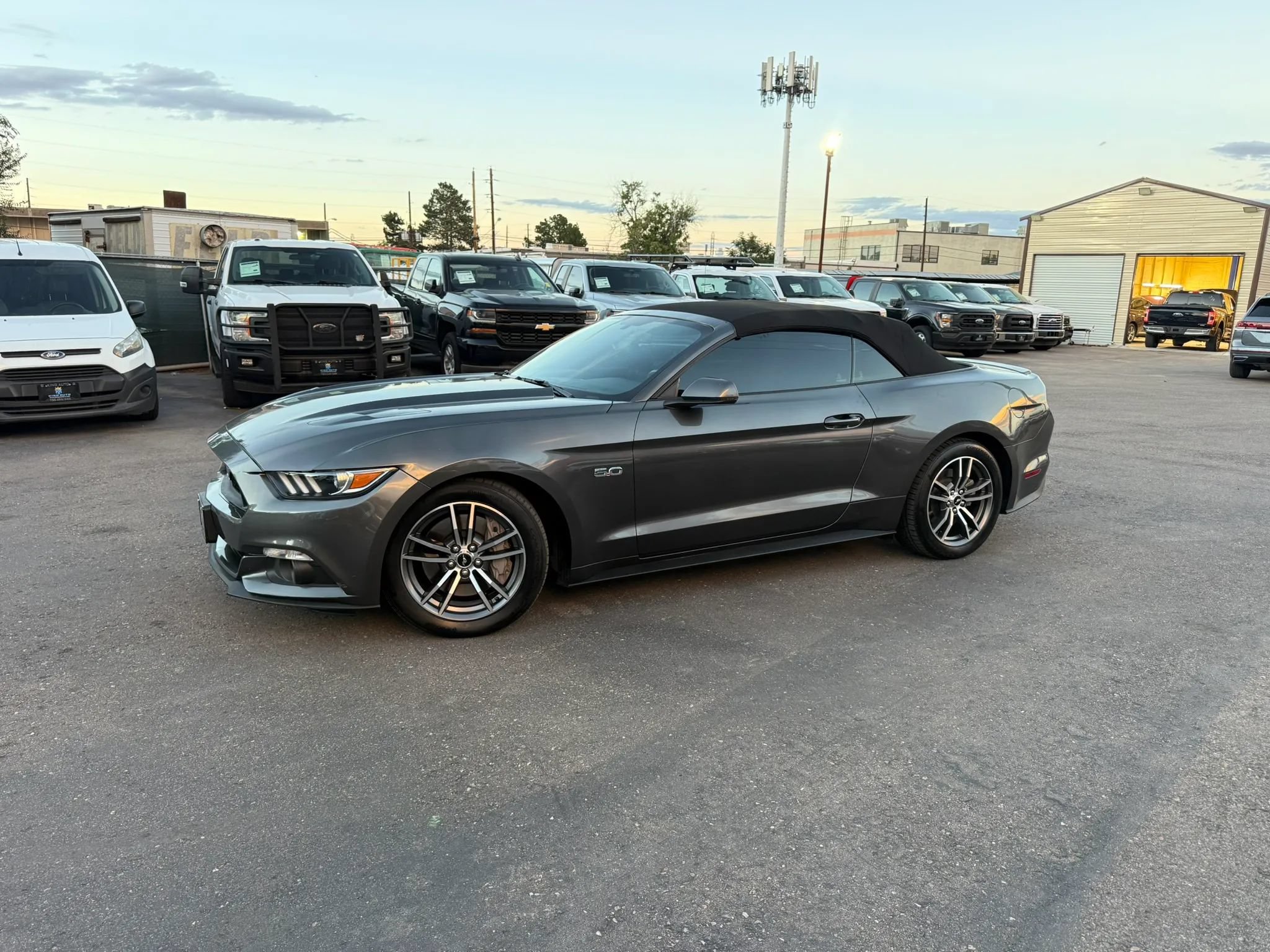 Used 2016 Ford Mustang GT Premium w/ Equipment Group 401A RWD image 2