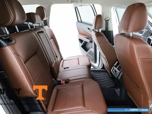 Used 2023 Volkswagen Atlas SE w/ Black Wheel Package AWD/4WD image 36
