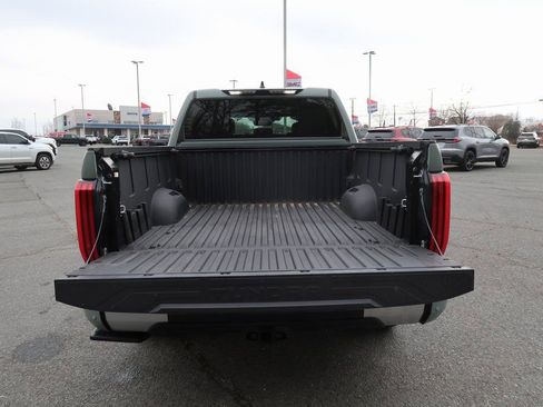 Used 2025 Toyota Tundra Limited image 32